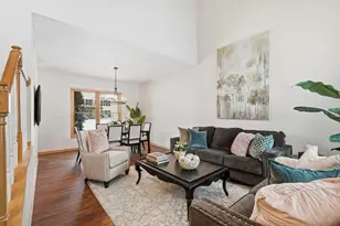 4151 Red Oak Ln, Excelsior, MN 55331 - Photo 4