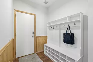 4151 Red Oak Ln, Excelsior, MN 55331 - Photo 18