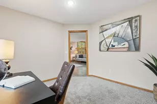 14872 Oakwood Pl, Savage, MN 55378 - Photo 32