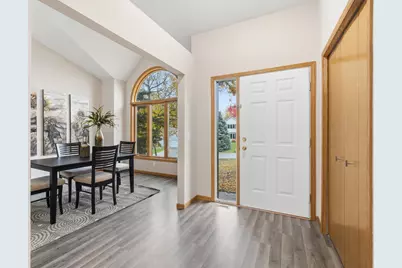 14872 Oakwood Place, Savage, MN 55378 - Photo 2