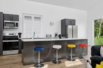 1013 Gardner Street, Wayzata, MN 55391 - Photo 18