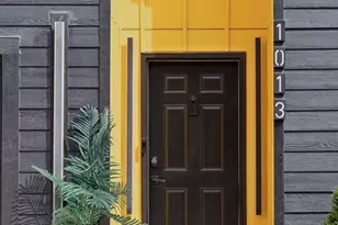 1013 Gardner St, Wayzata, MN 55391 - Photo 4