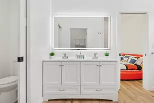 1013 Gardner St, Wayzata, MN 55391 - Photo 30