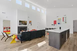 1013 Gardner St, Wayzata, MN 55391 - Photo 20