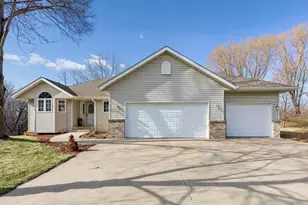 14026 Bluebird Trail NE, Prior Lake, MN 55372 - Photo 2