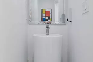 1021 Gardner St E, Wayzata, MN 55391 - Photo 26