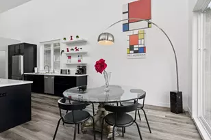 1021 Gardner St E, Wayzata, MN 55391 - Photo 24