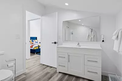 1021 Gardner Street E, Wayzata, MN 55391 - Photo 44