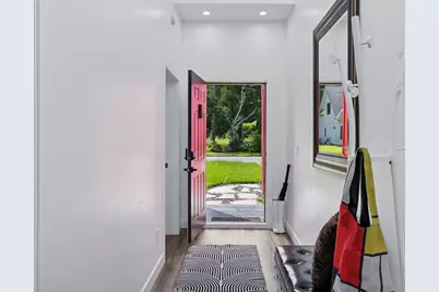 1021 Gardner Street E, Wayzata, MN 55391 - Photo 6