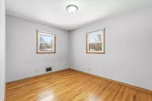 6337 Indiana Ave N, Brooklyn Center, MN 55429 - Photo 18