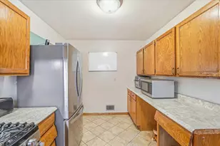 6337 Indiana Ave N, Brooklyn Center, MN 55429 - Photo 22