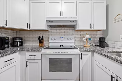 7618 York Avenue S #1218, Edina, MN 55435 - Photo 14