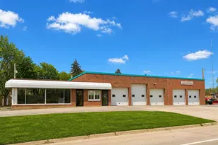 1401 SE Broadway Ave, Albert Lea, MN 56007 - Photo 1