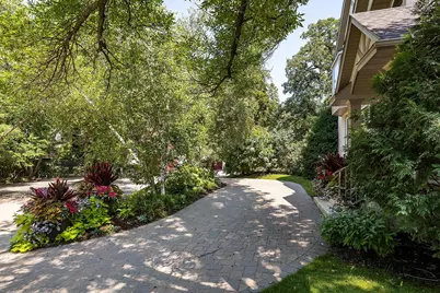 2828 Burnham Boulevard, Minneapolis, MN 55416 - Photo 2