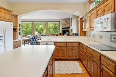 2828 Burnham Boulevard, Minneapolis, MN 55416 - Photo 18