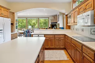 2828 Burnham Blvd, Minneapolis, MN 55416 - Photo 18