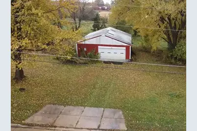 607 E Main Street, Dodge Center, MN 55927 - Photo 1