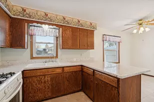 11649 Washington St NE, Blaine, MN 55434 - Photo 4