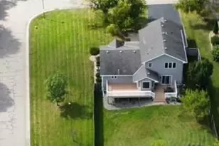 5400 Teakwood Ln N, Plymouth, MN 55442 - Photo 36