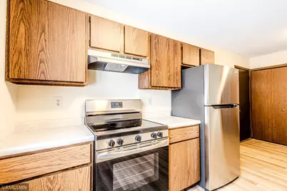 6631 84th Court N, Brooklyn Park, MN 55445 - Photo 2