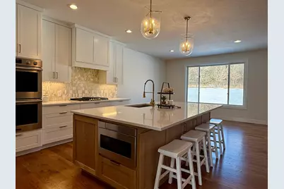 1713 Boelter Estates Drive NW, Rochester, MN 55901 - Photo 10