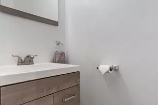 162 Bates Ave, Saint Paul, MN 55106 - Photo 12