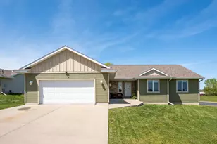 1250 Mounds Ct, Lake City, MN 55041 - Photo 2