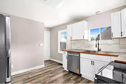 320 20th Street, Cloquet, MN 55720 - Photo 4