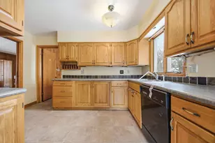 105 Orchard St S, Northfield, MN 55057 - Photo 18