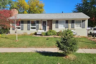 1522 4th Ave SW, Rochester, MN 55902 - Photo 2