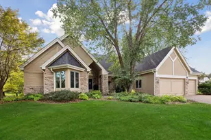 10509 Purdey Rd, Eden Prairie, MN 55347 - Photo 2