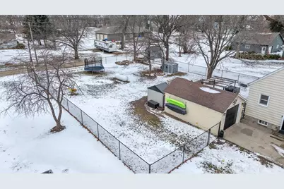 208 S Brook Avenue, Porter, MN 56280 - Photo 10