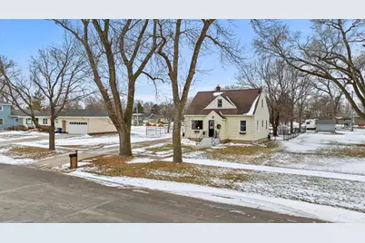 208 S Brook Avenue, Porter, MN 56280 - Photo 8