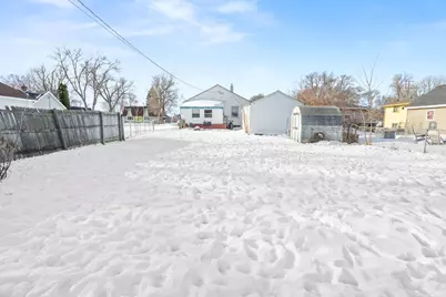 310 23rd Street S, Fargo,  58103 - Photo 24