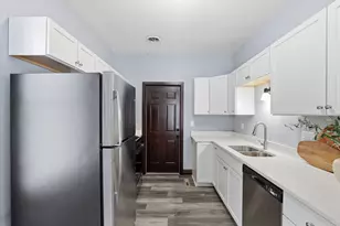 712 Elwood Ave N, Minneapolis, MN 55411 - Photo 12