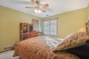 18 Somerset Dr, Waconia, MN 55387 - Photo 16