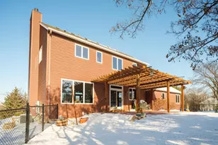 608 18th St SW, Rochester, MN 55902 - Photo 10