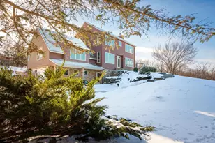 608 18th St SW, Rochester, MN 55902 - Photo 2