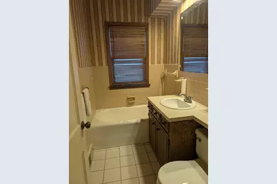 3907 Vincent Avenue N, Minneapolis, MN 55412 - Photo 10