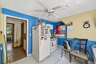 1562 Ivy Ave E, Saint Paul, MN 55106 - Photo 10