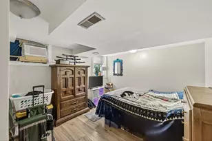 1562 Ivy Ave E, Saint Paul, MN 55106 - Photo 16