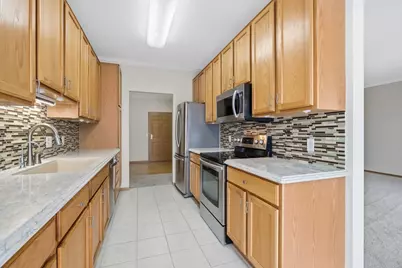 600 Greenhaven Drive #313, Burnsville, MN 55306 - Photo 4