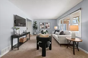 7698 Orchid Ln N, Maple Grove, MN 55311 - Photo 4