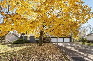 16405 13th Ave N, Plymouth, MN 55447 - Photo 1