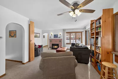 1901 6th Avenue NE, Austin, MN 55912 - Photo 8