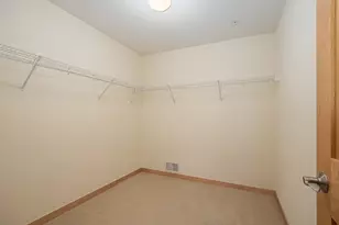 2113 Village Ter, Bloomington, MN 55431 - Photo 32