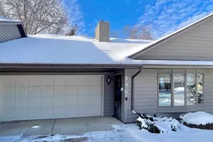 186 Sargent Dr, Red Wing, MN 55066 - Photo 1
