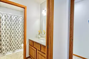 186 Sargent Dr, Red Wing, MN 55066 - Photo 12