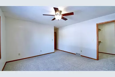 186 Sargent Drive, Red Wing, MN 55066 - Photo 16