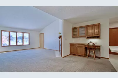 186 Sargent Drive, Red Wing, MN 55066 - Photo 8